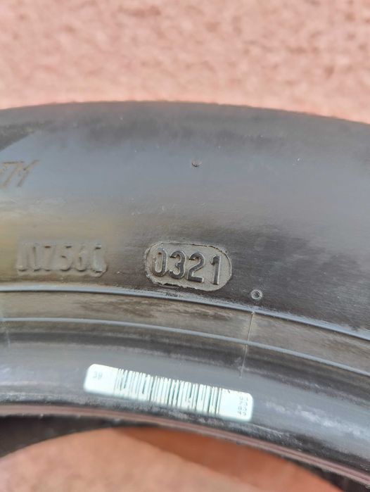 VAND 4 anvelope  vara PIRELLi  CINTURATO P 7  215 x 55 x 17