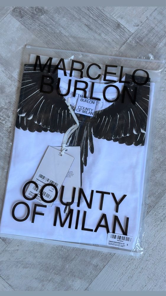 Tricou Marcelo Burlon white black