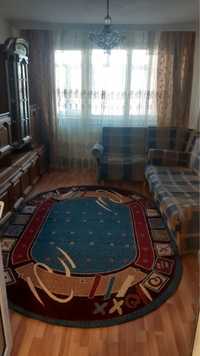 Vand apartament cu doua camere