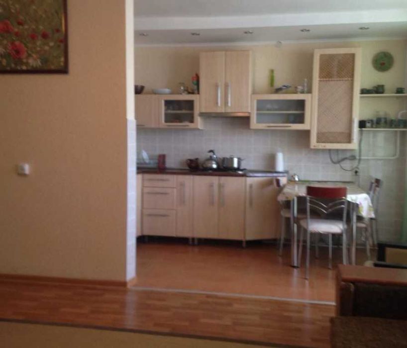 Дава се под наем Тристаен апартамент в Пловдив, Централна гара - 86 кв.м за 306 € - Снимка #3