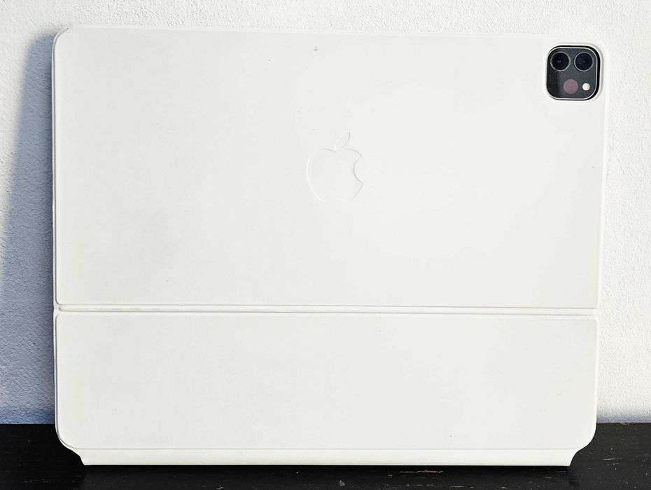 iPad Pro 12.9 Inch 5th 128GB WI-FI + Magic Keyboard Zeus Amanet 65135