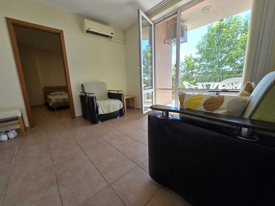 Продава се Тристаен апартамент в к.к. Слънчев бряг - 65 кв.м за 1154 €/кв.м - Снимка #3