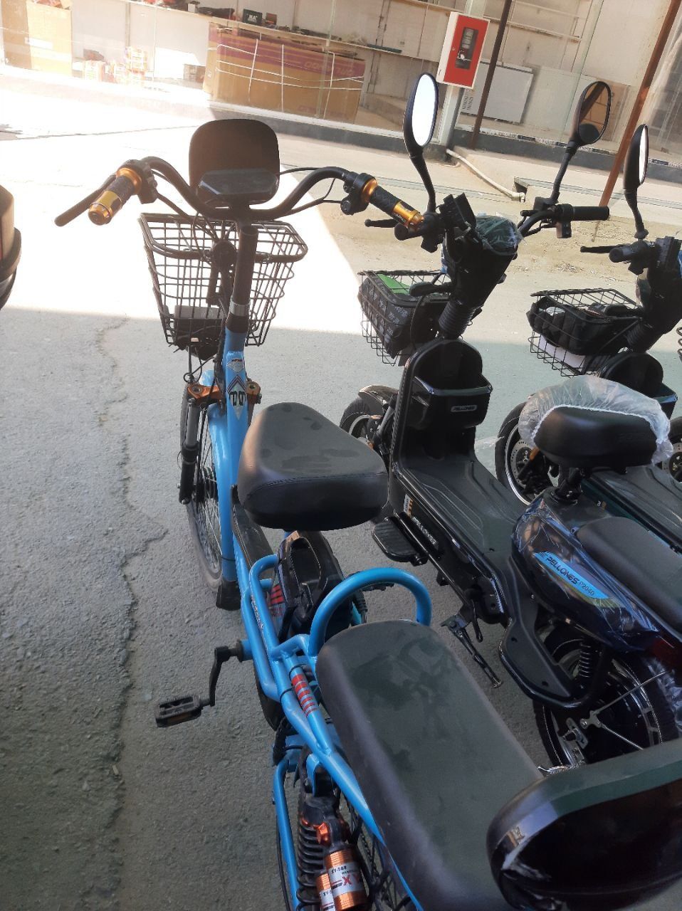 Elektro velosiped sotiladi
