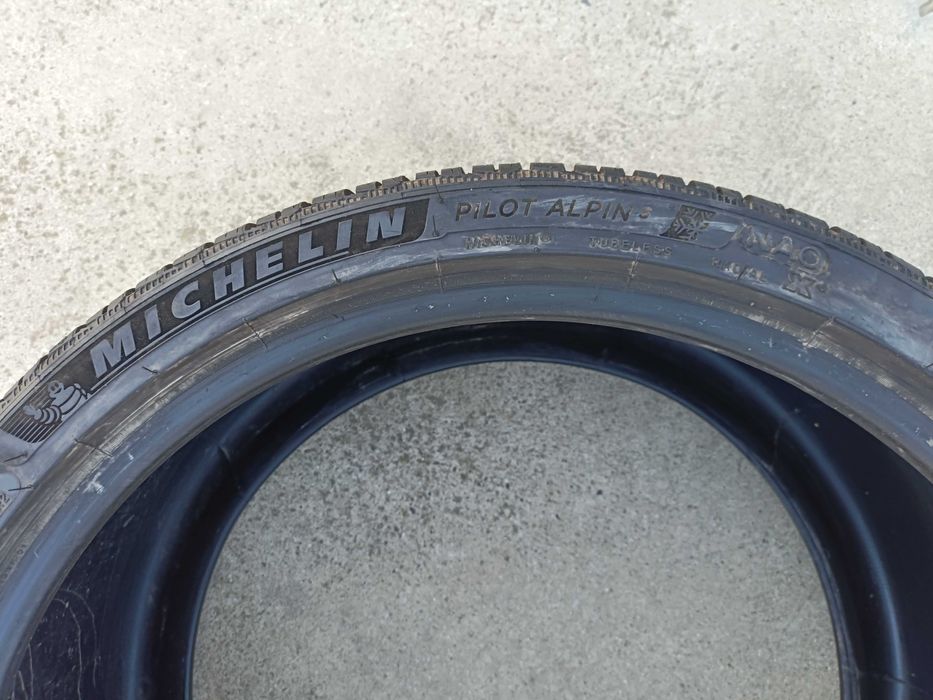 O anvelopa iarna 295 30 21 micheli pilot alpin 5 cu 7 mm dot 3823