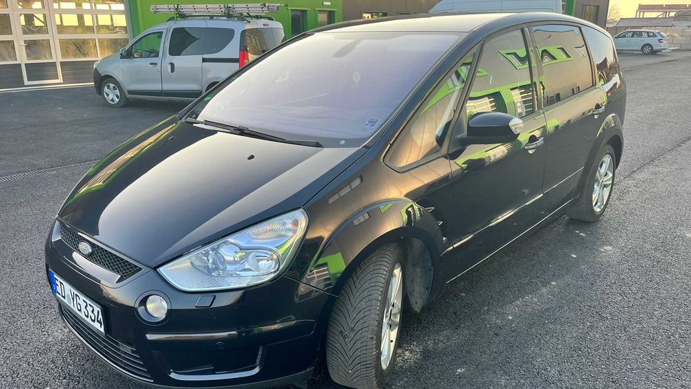 Se vinde FORD SMAX