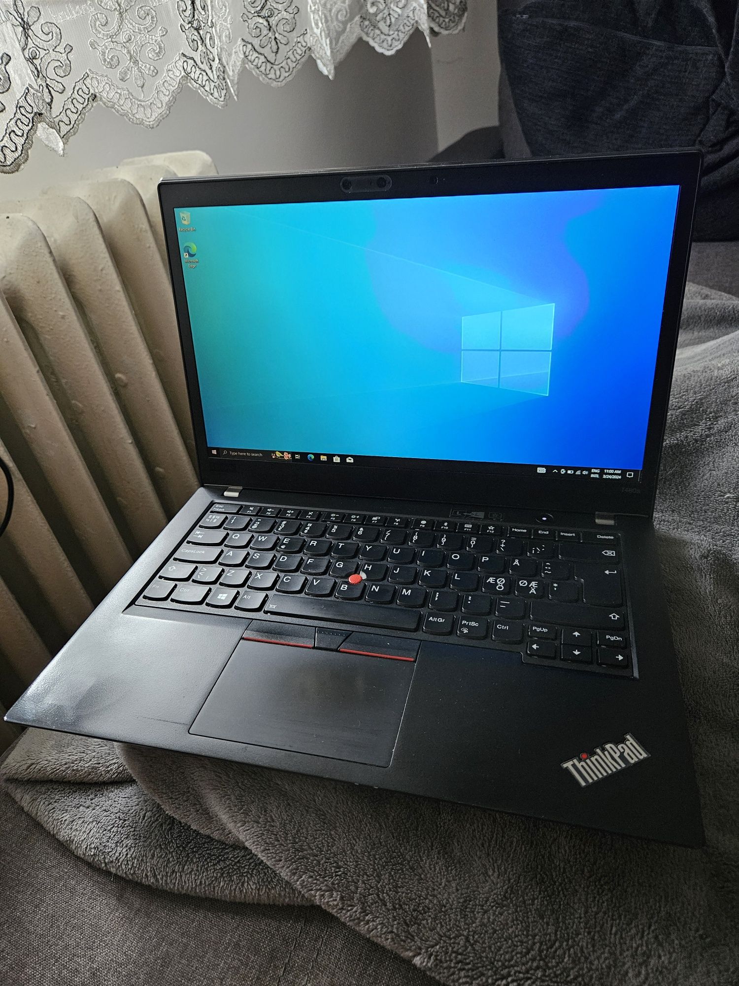 Laptop Lenovo ThinkPad T480s i5 8350 16 GB DDR4 SDD 256GB citi anunțul