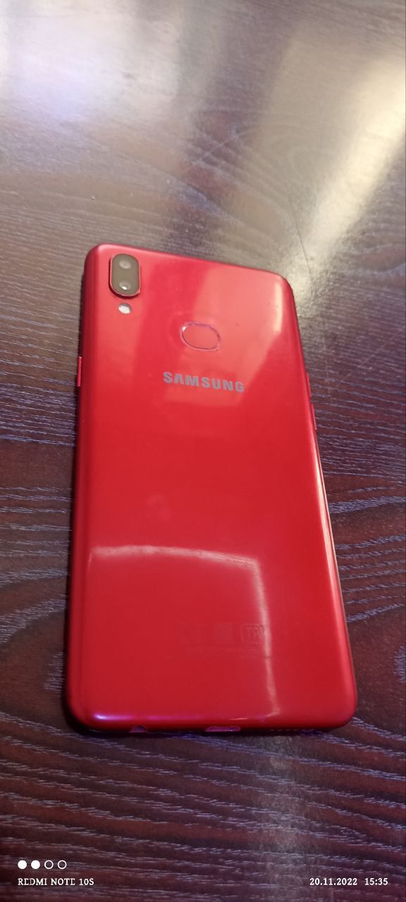 Telefon A 10 s sotiladi