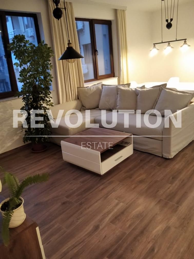 Дава се под наем Мезонет в Варна, Гръцка махала - 100 кв.м за 1700 € - Снимка #3