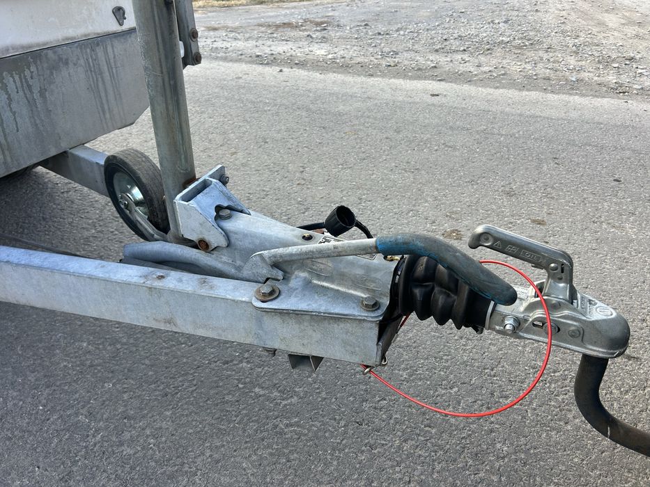 Remorca olandeza solide de 2 t