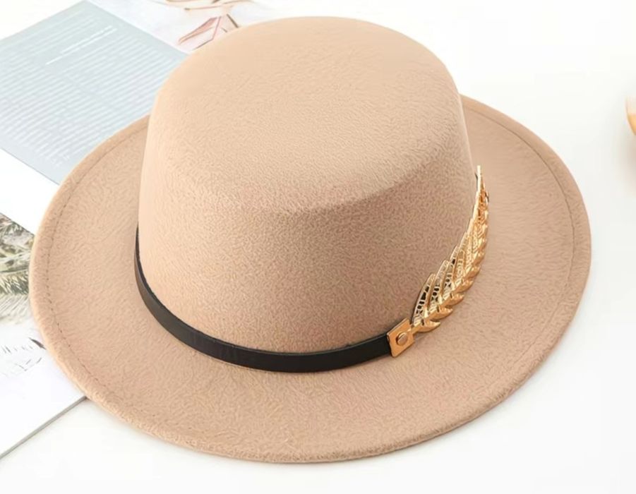 Женская шляпа.  Зимние