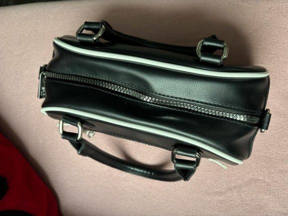 Geanta noua fila dama