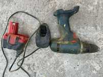 Bormasina electrica Bosch 14v + incarcator