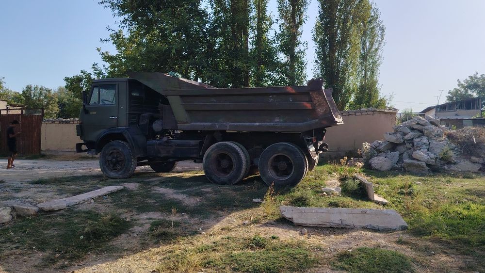 Kamaz 55 11 sotiladi