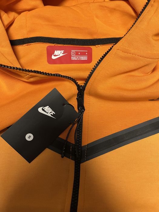 Nike Tech Fleece Екип Оранжев