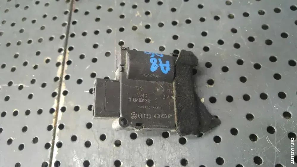 Motoras clapeta aeroterma audi a8 d3 4e2 4e8 0132801319 4e0820511
