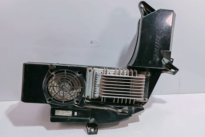 Subwoofer bose 8E9035382C Audi A4 B7