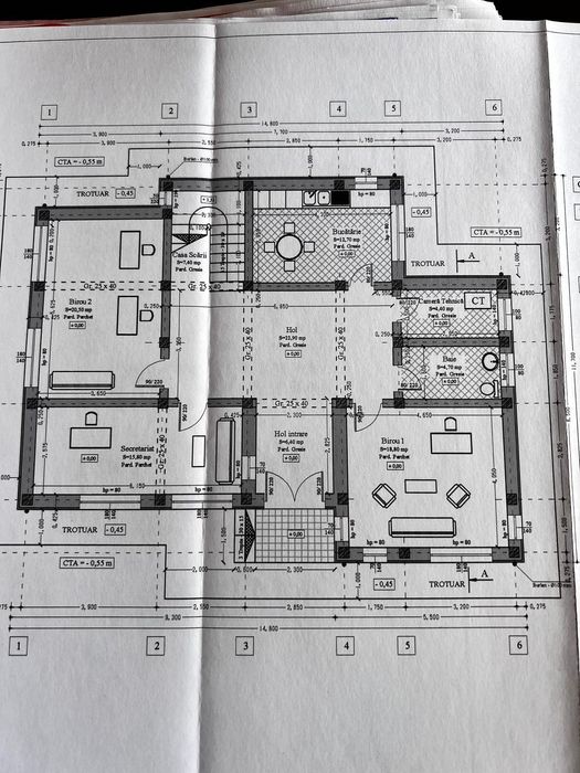 Spațiu/Comercial/Birouri/Cladire de inchiriat - 240 MP - P + 1