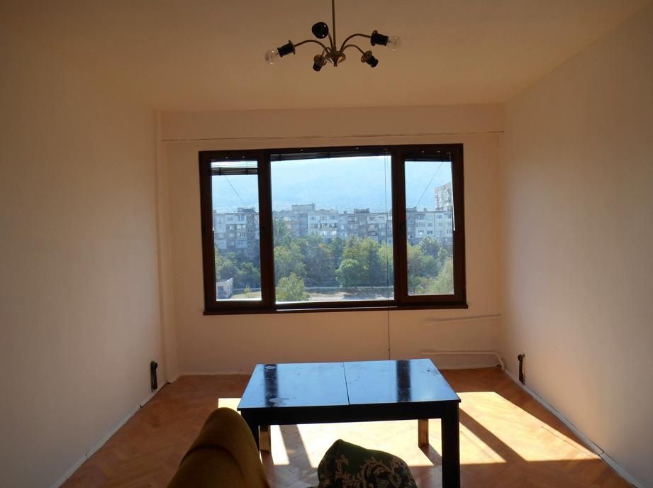 Двустаен, под наем, ж.к Младост 1А