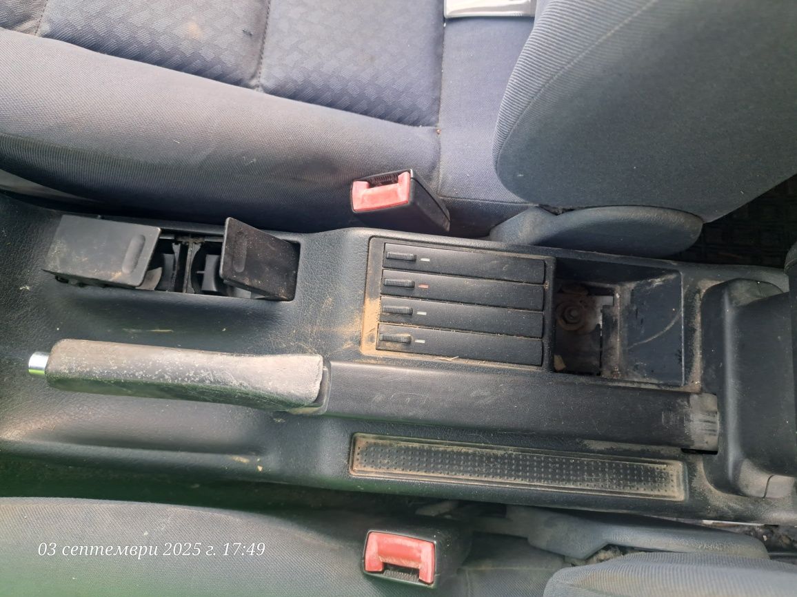 Audi a4 1.8 125кс
