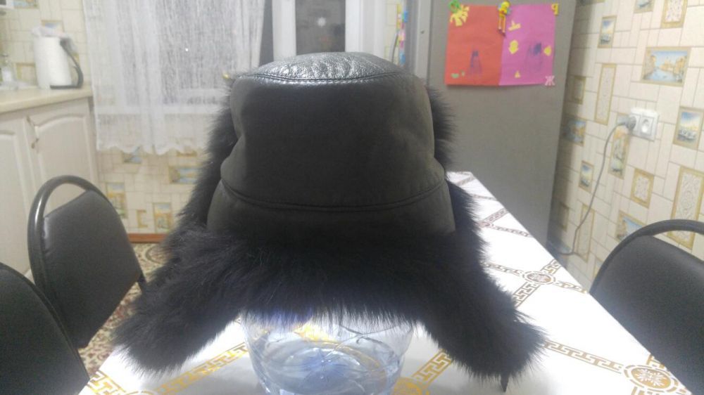 Зимняя шапка ушанка