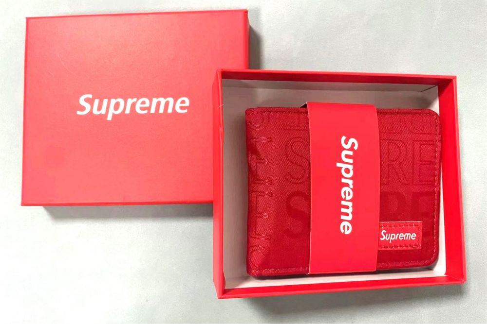 Портмоне Supreme