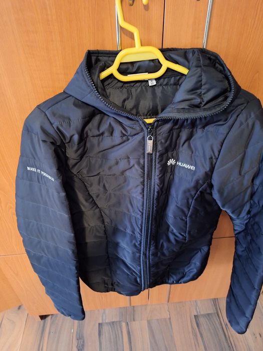 De vanzare geaca huawei