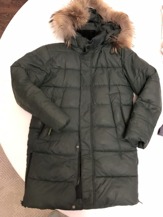 Отдам куртку на мальчика 11-12