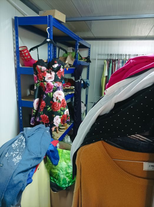 Haine second-hand de vînzare