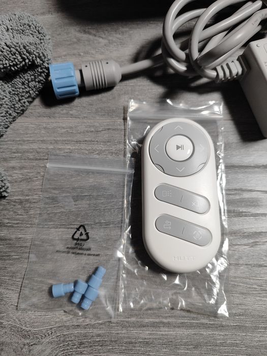 ПРОМО ! Xiaomi Hutt C65 Смарт Робот за Почистване на Прозорци !