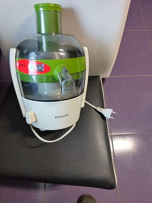 Storcător de fructe