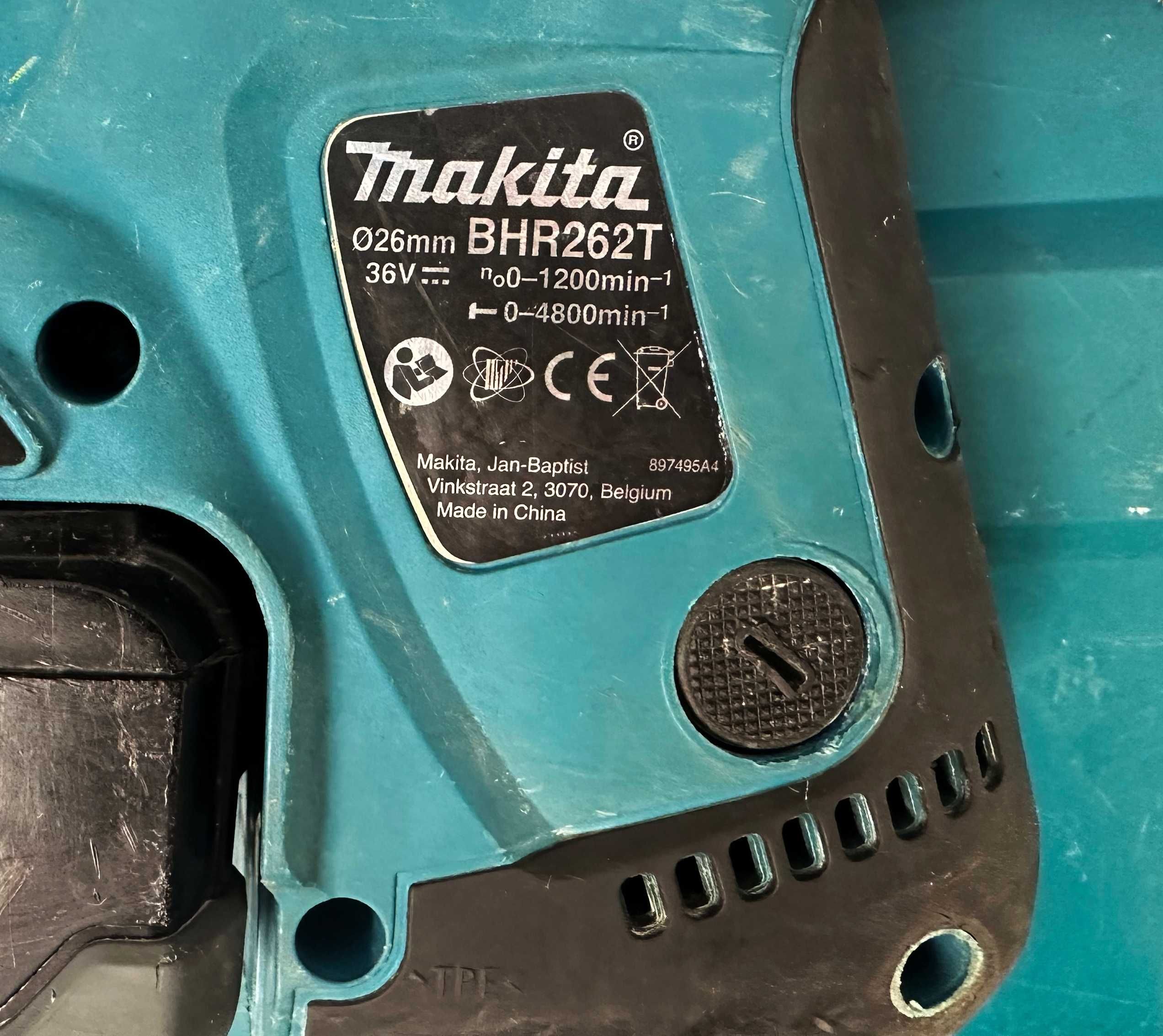 Мощен акумулаторен перфоратор Makita BHR262T 36волта