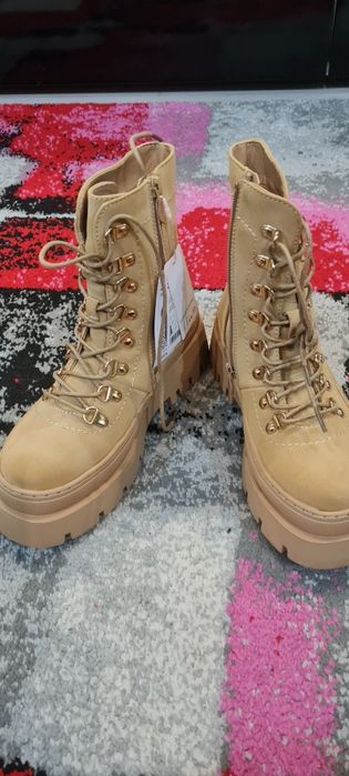 Vand ghete dama,marimea 37