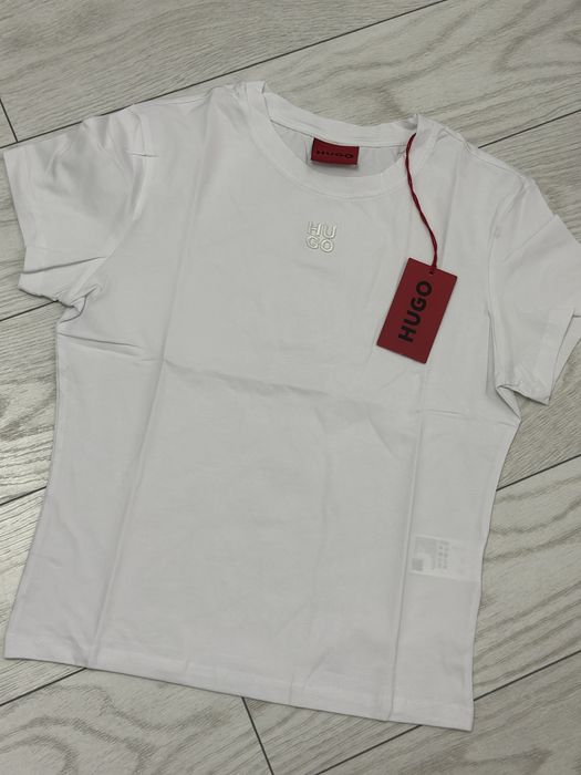Tricou alb,Hugo,copii