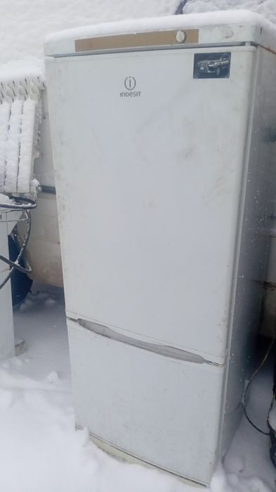 Холодильник Индесит