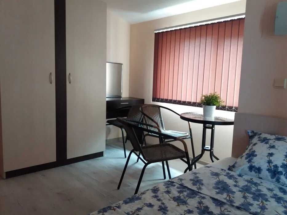 Дава се под наем Тристаен апартамент в Созопол - 100 кв.м за 1249.5 € - Снимка #3