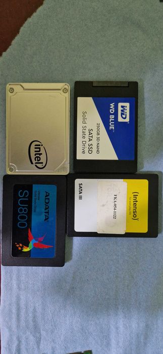 Multiple ssd uri de vanzare 250 gb NVME M2/SATA/Laptop