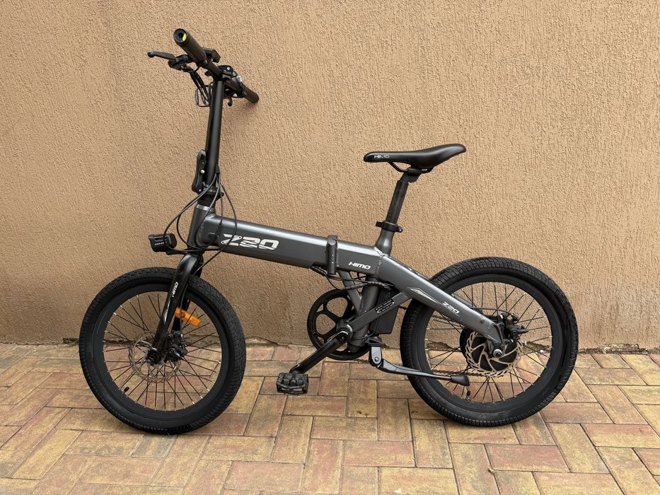 Bicicleta pliabila cu aceleratie