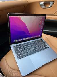 Apple Macbook 13 pro