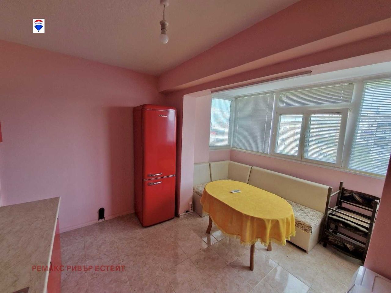 Продава се Едностаен апартамент в Русе, Чародейка - Юг - 38 кв.м за 1287 €/кв.м - Снимка #5