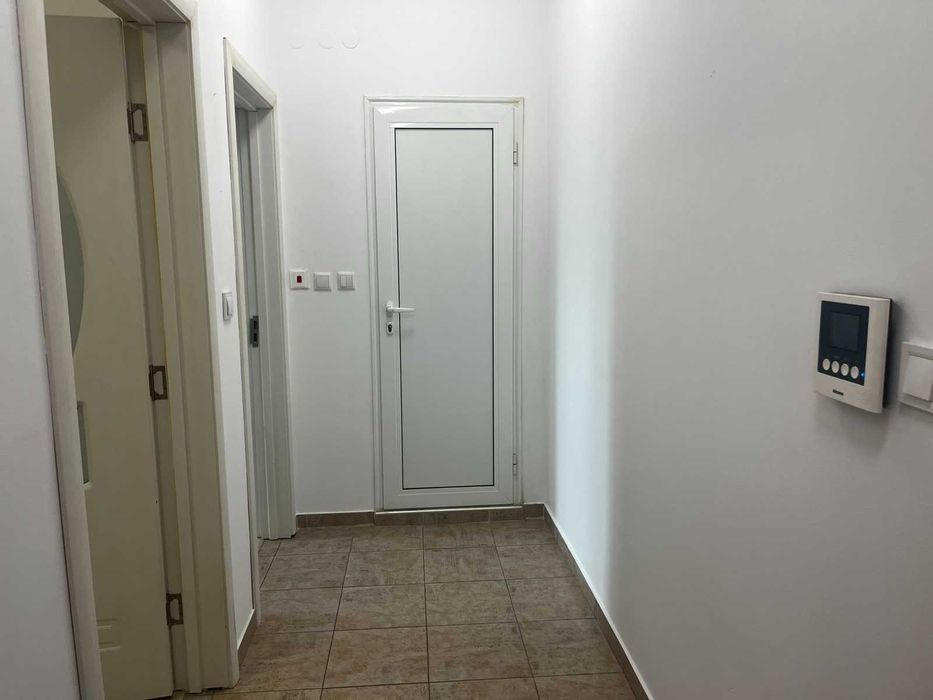 Продава се Тристаен апартамент в Пловдив, Гагарин - 70 кв.м за 2000 €/кв.м - Снимка #4