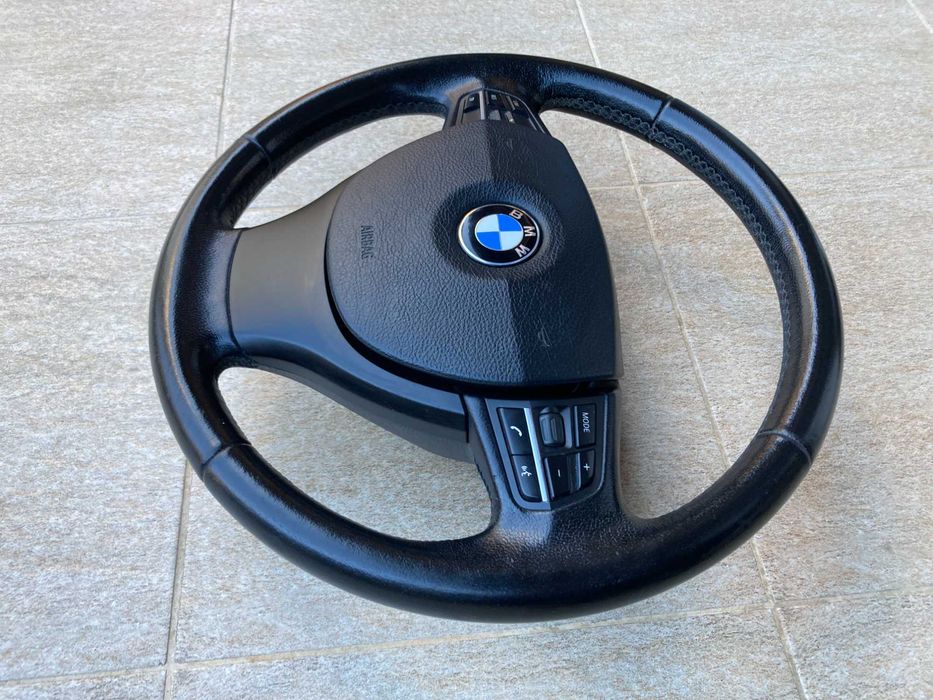 Volan BMW F10 cu AirBag inclus 2010-2016 = NOU