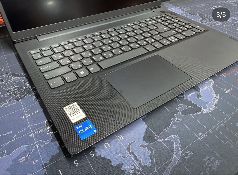Мощный Lenovo V15 - Core i5-12500/12-ядер/ОЗУ-8GB/SSD512GB