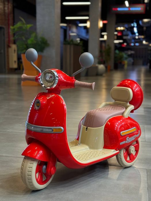 Farzandingiz uchun ajoyib retro moped