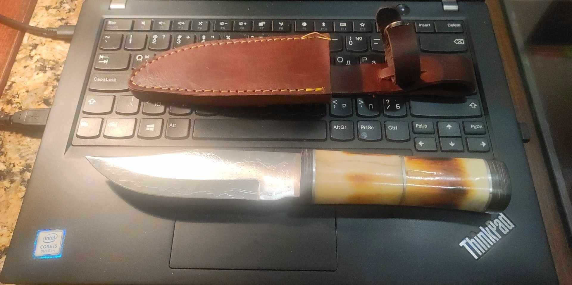 Канадски ловен нож.