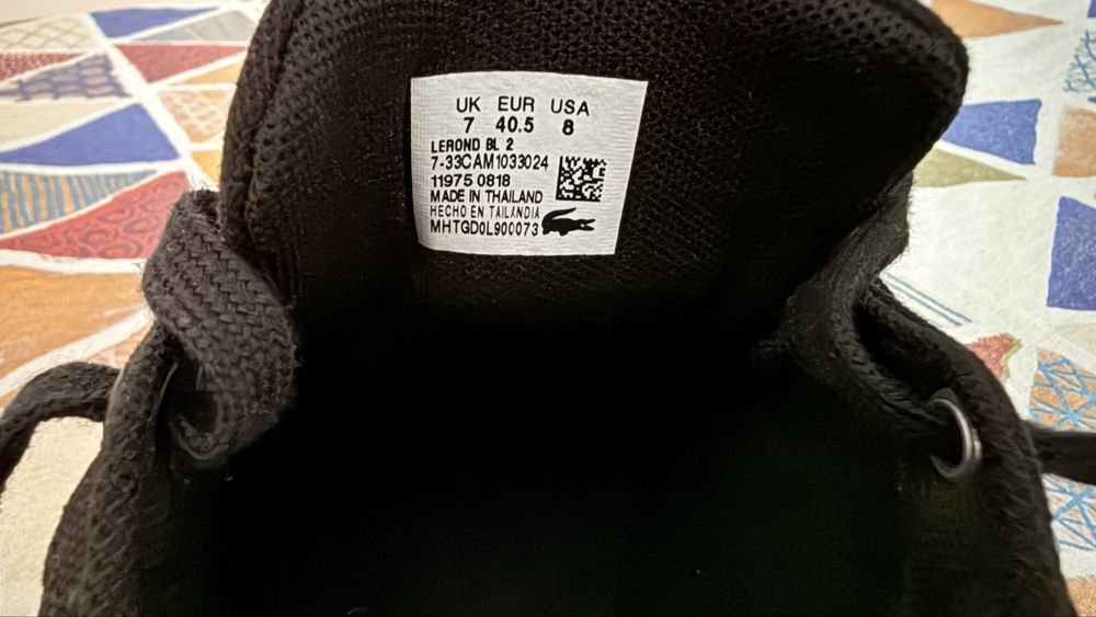 Продавам чисто нови кецове Lacoste!