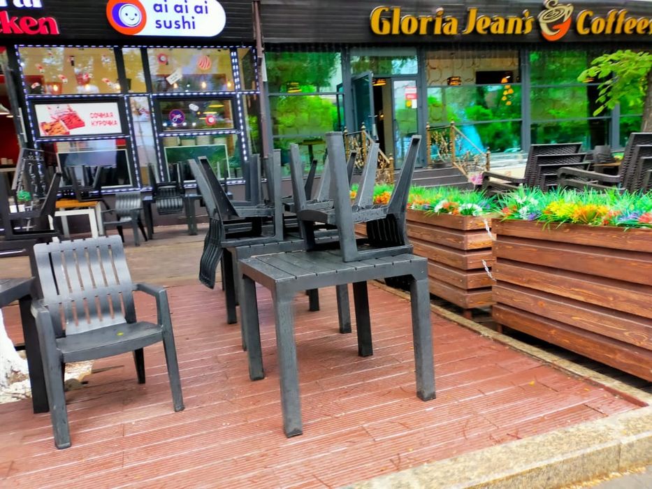 Стулья для кафе ,ресторанов,школы