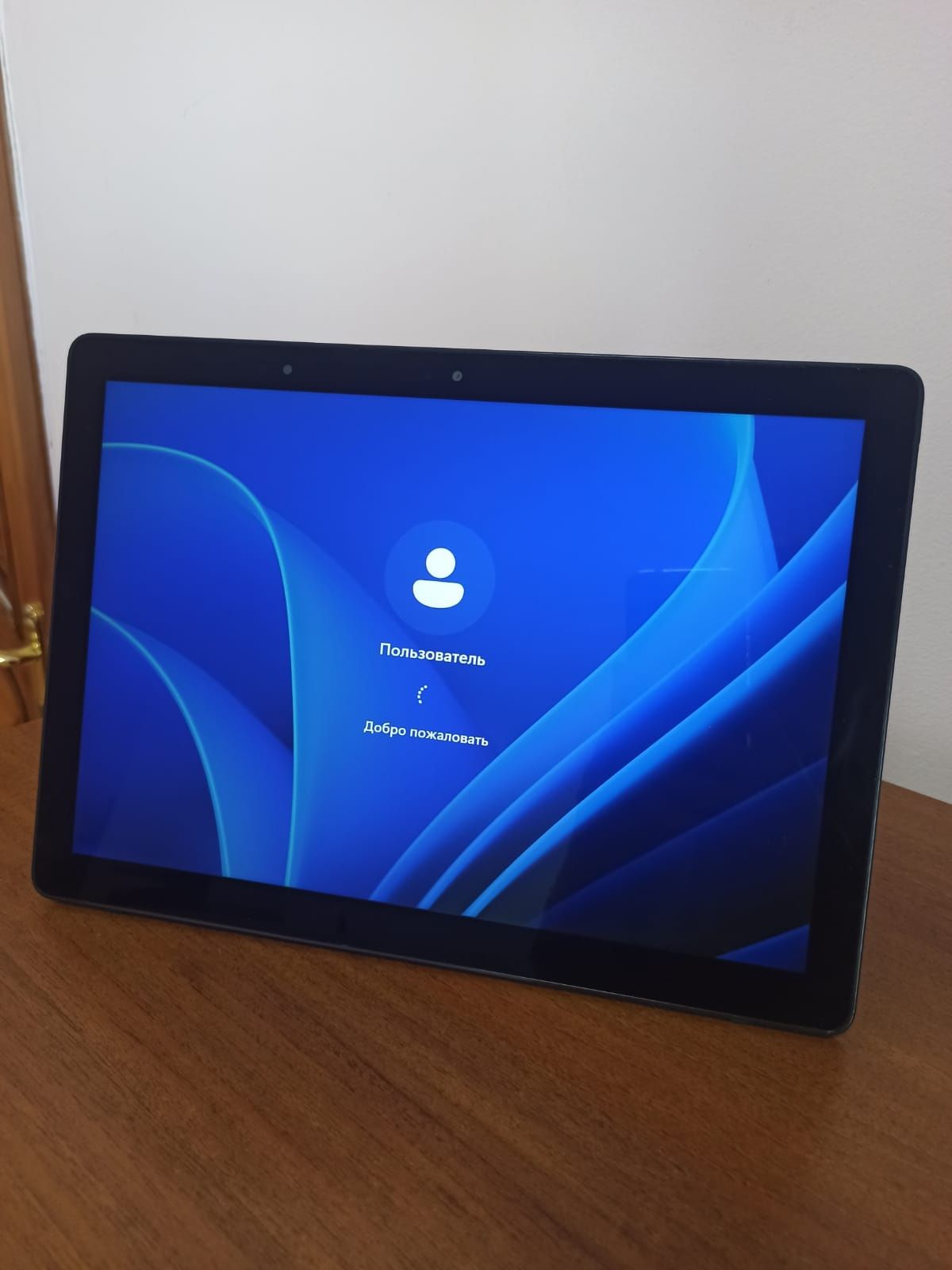 Планшет Dell latitude 5290 на Windows 11pro с Corei5