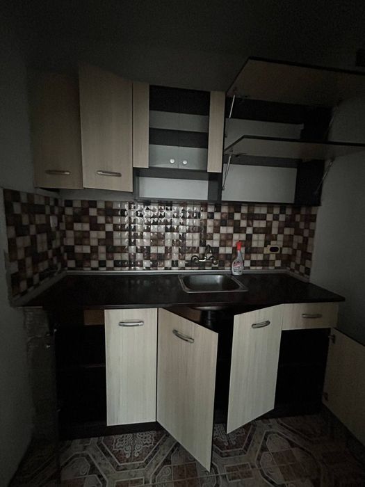 Продава се Двустаен апартамент в Момчилград - 43 кв.м за 890 €/кв.м - Снимка #2