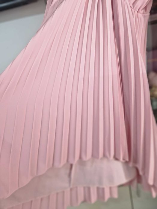Rochie ocazie 44, roz pudra plisee