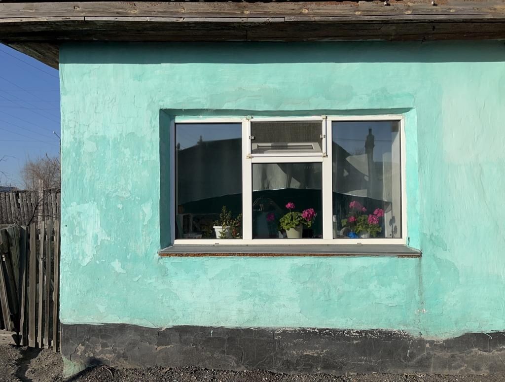 Продается хороший дом недорого  в Шахтинске